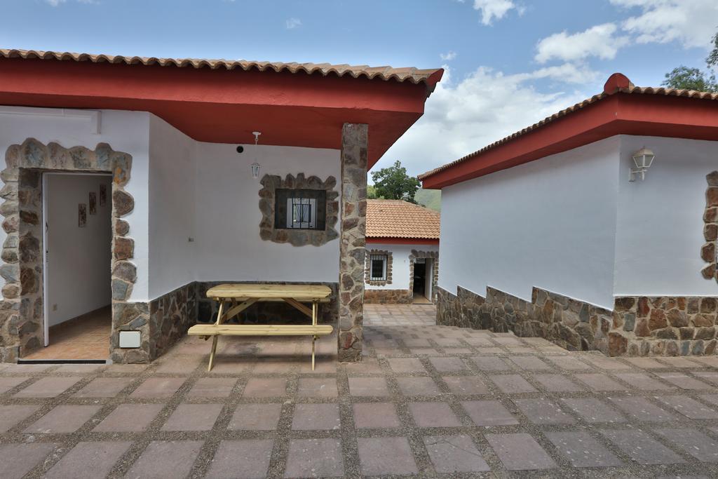 Apartamentos El Madronal Coto Rios Exterior photo