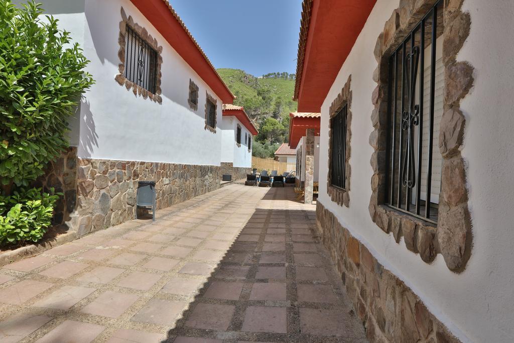 Apartamentos El Madronal Coto Rios Exterior photo